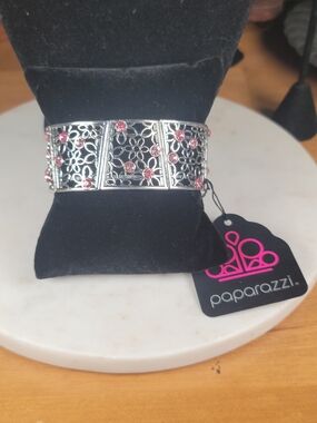 Paparazzi Silver Floral Cutout Bracelet with Pink Accents